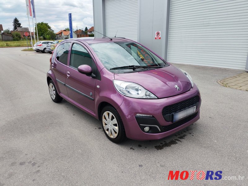 2012' Peugeot 107 1,0 photo #1