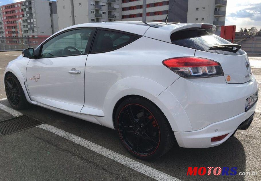 2012' Renault Megane Coupe photo #1