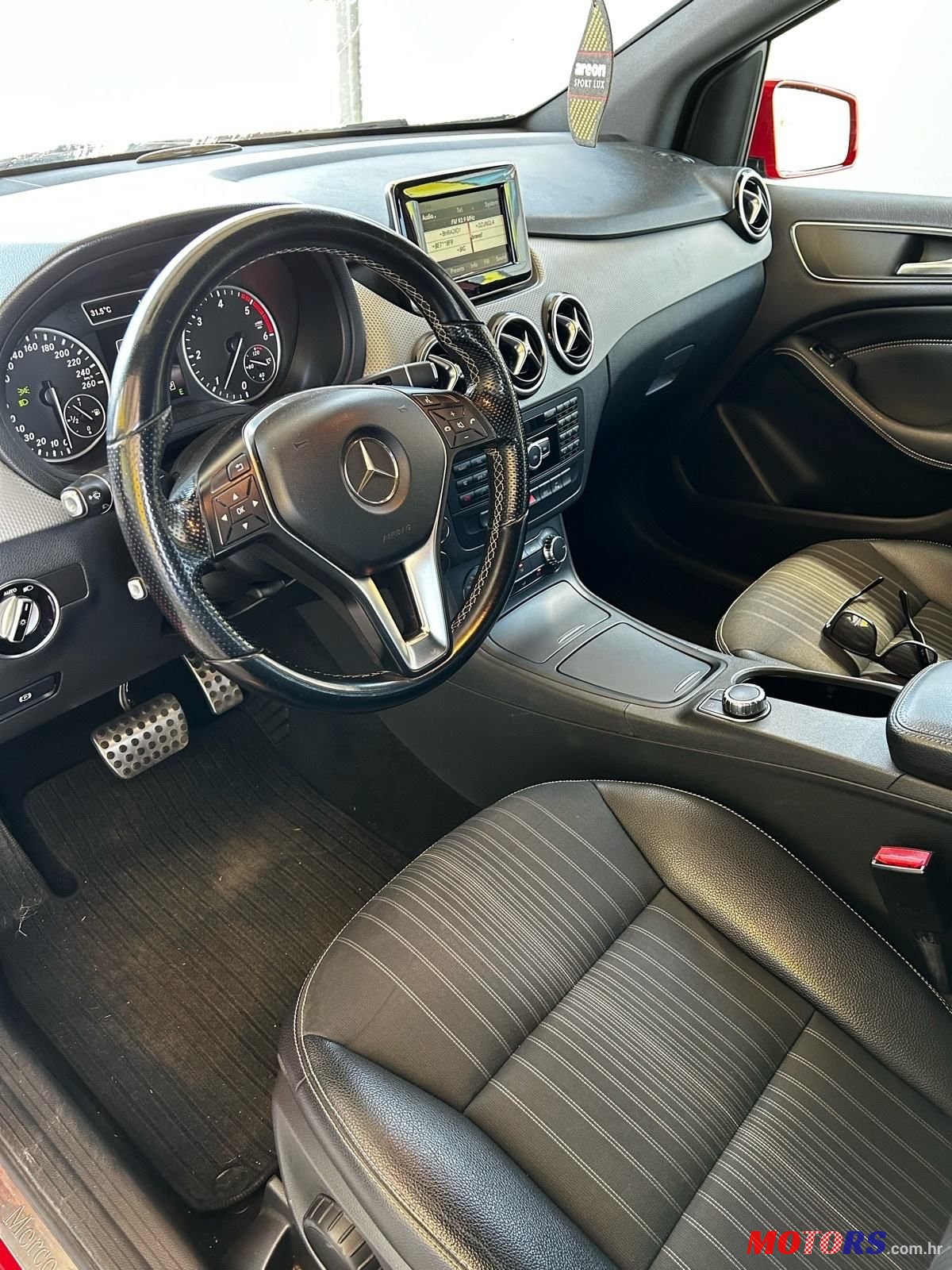 2014' Mercedes-Benz B-Klasa 180 Cdi photo #6