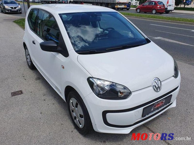 2015' Volkswagen Up! 1,0 Up! photo #1