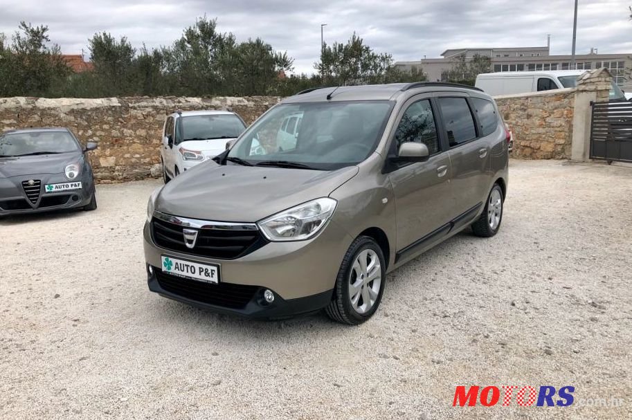 2012' Dacia Lodgy 1,5 Dci photo #1