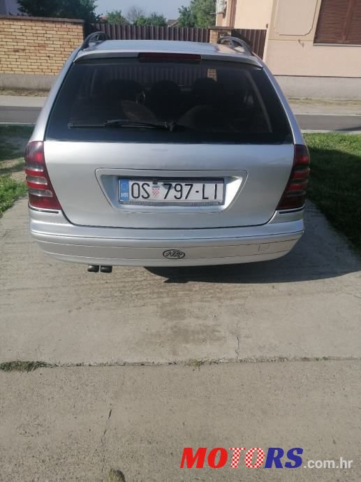 2002' Audi A4 270 Cdi photo #4