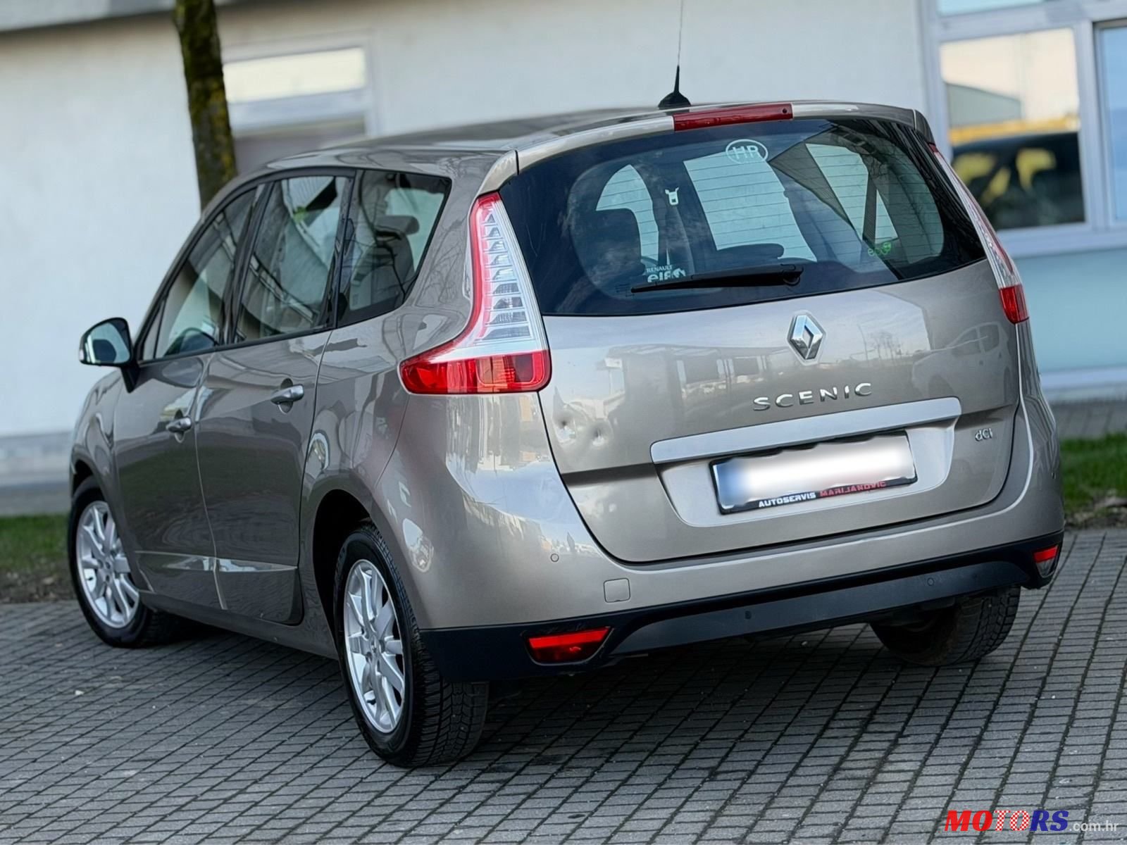 2010' Renault Grand Scenic 1,9 Dci photo #4