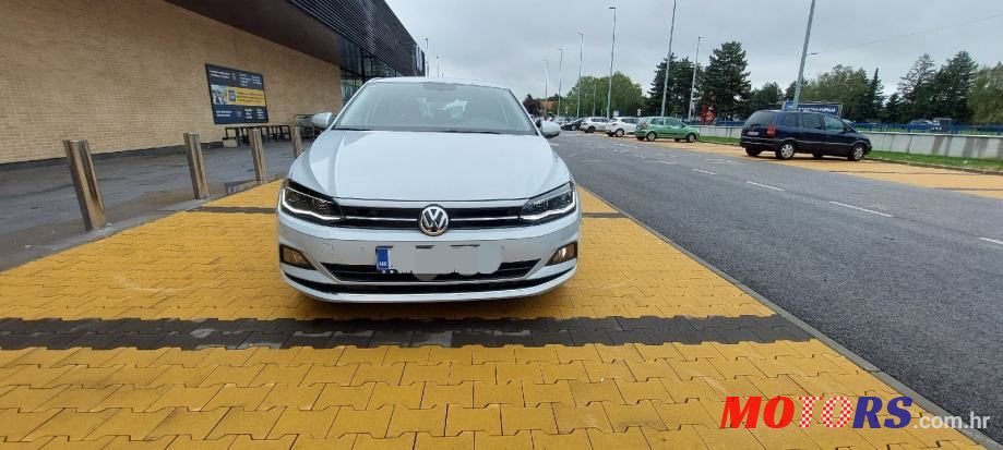 2018' Volkswagen Polo 1,0 Tsi photo #3