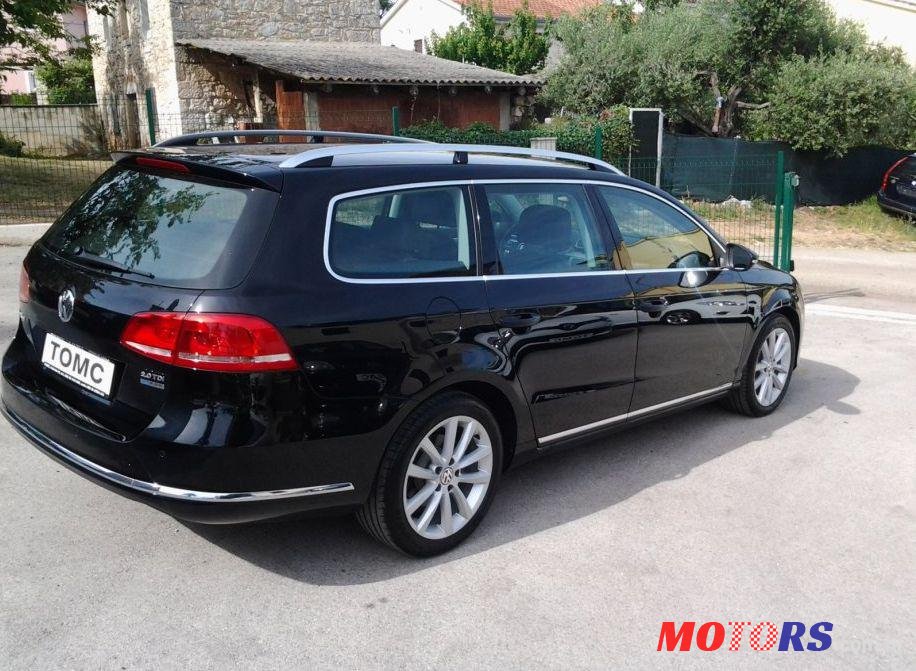 2011' Volkswagen Passat Variant 2,0 Tdi Bmt photo #2