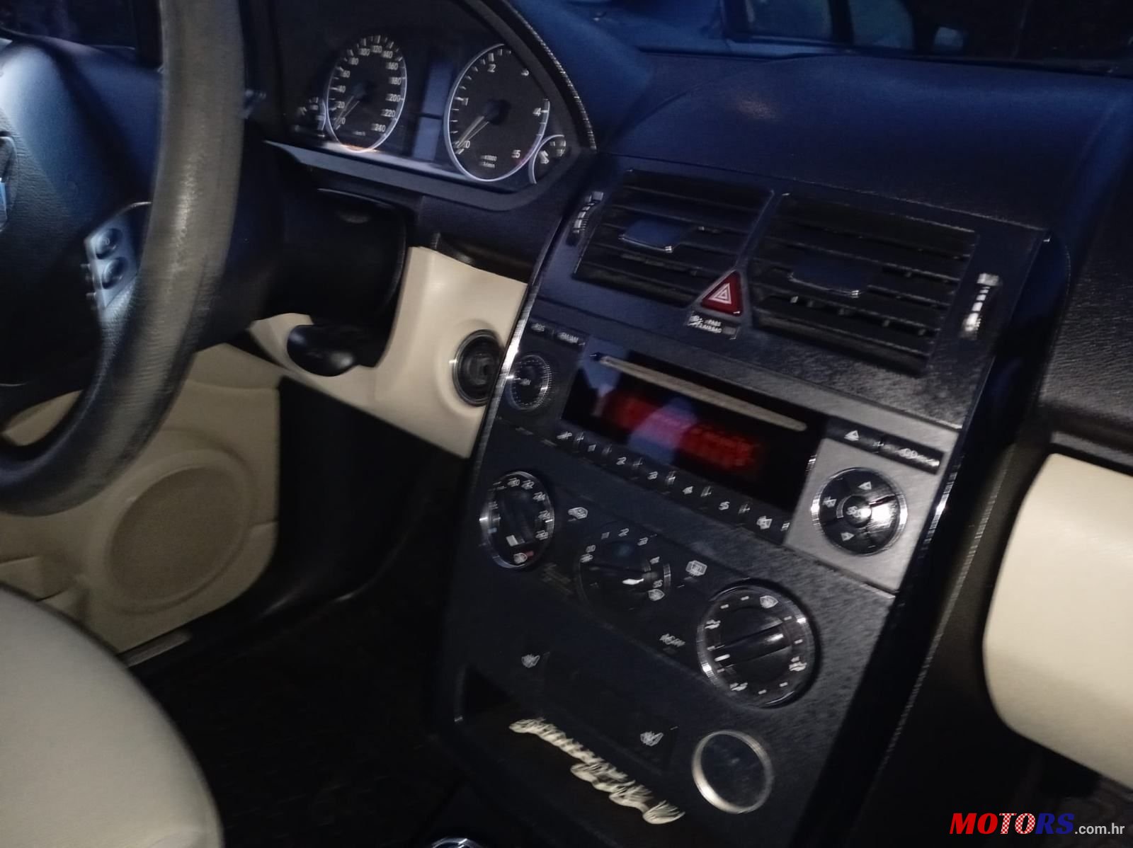 2005' Mercedes-Benz A-Klasa photo #5