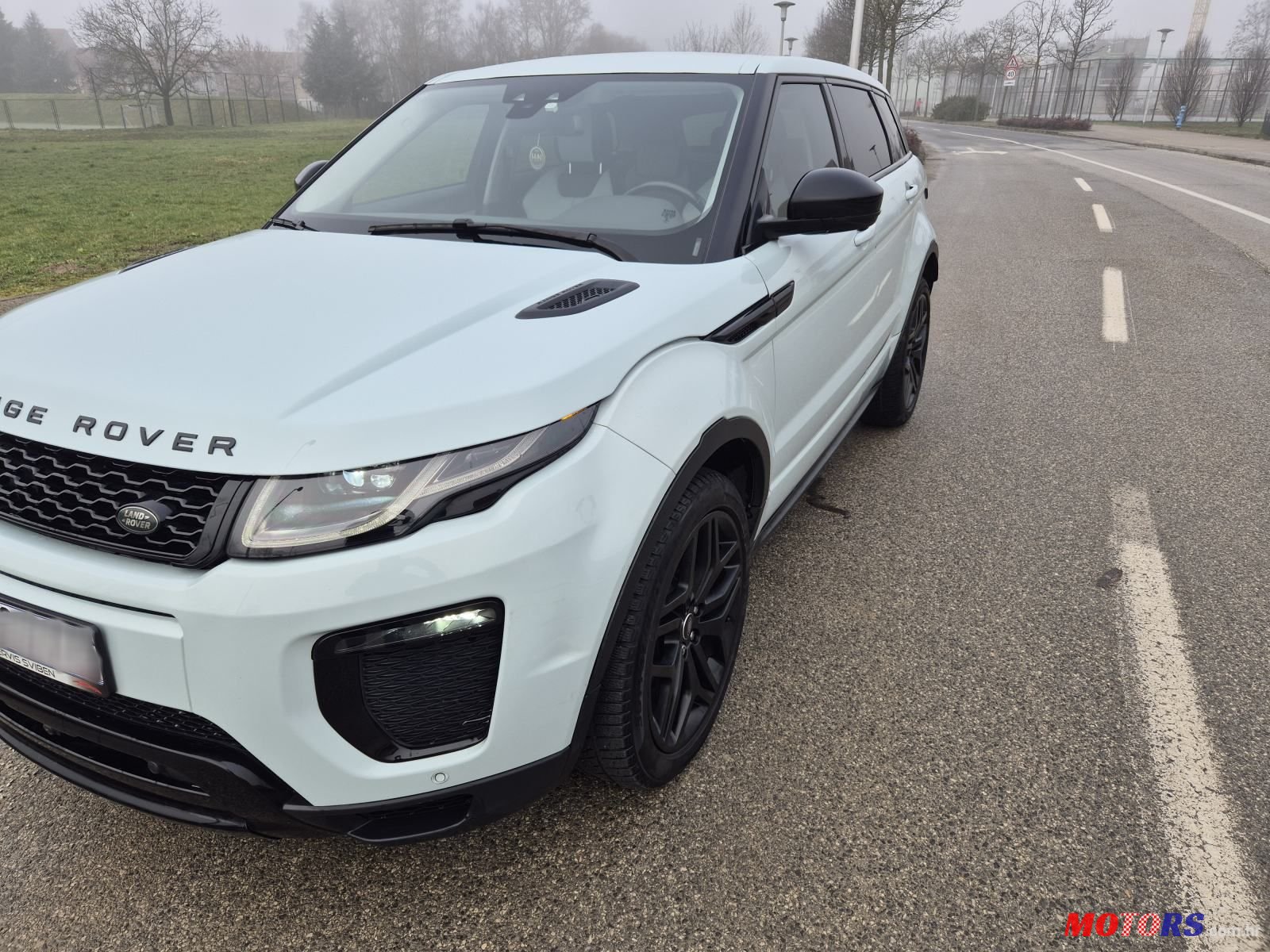 2016' Land Rover Range Rover Evoque 2,0 Td4 photo #2