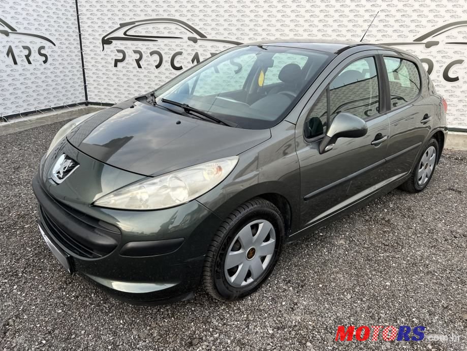 2009' Peugeot 207 1.4 Hdi photo #1