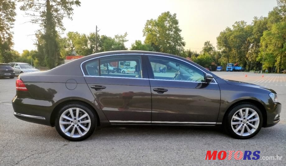 2013' Volkswagen Passat 1,6 Tdi photo #1