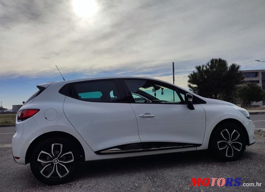2019' Renault Clio Tce 90 photo #6