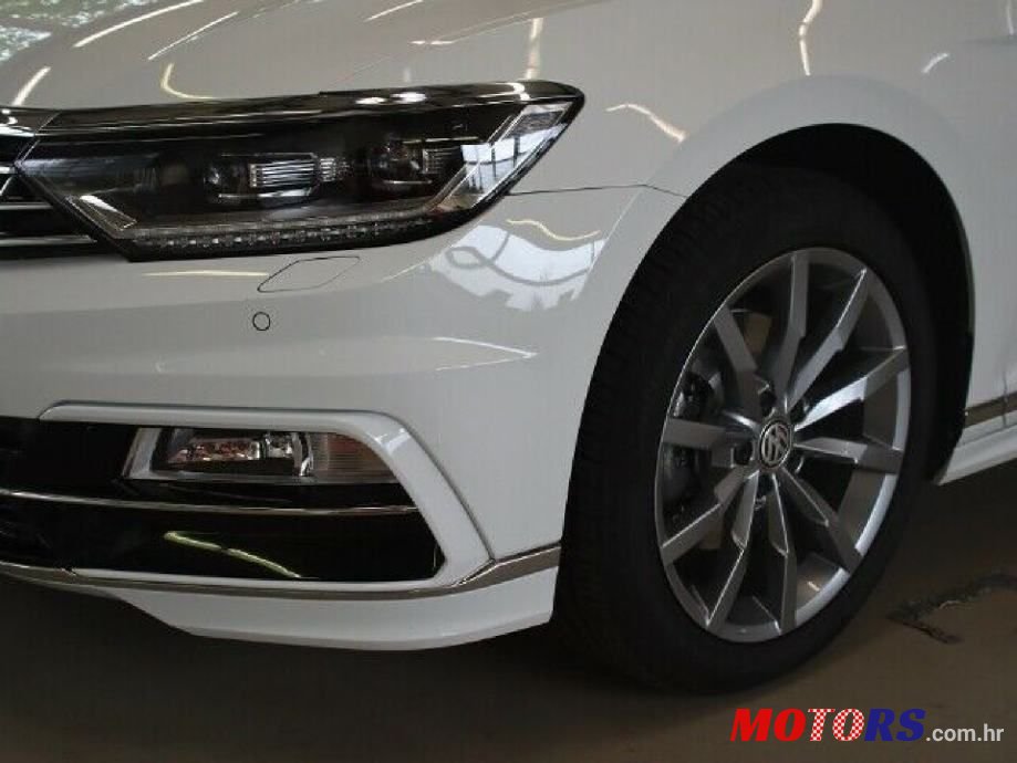 2016' Volkswagen Passat 2,0 Tdi photo #5