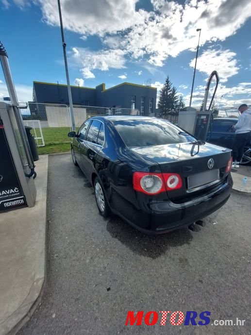 2007' Volkswagen Jetta photo #4