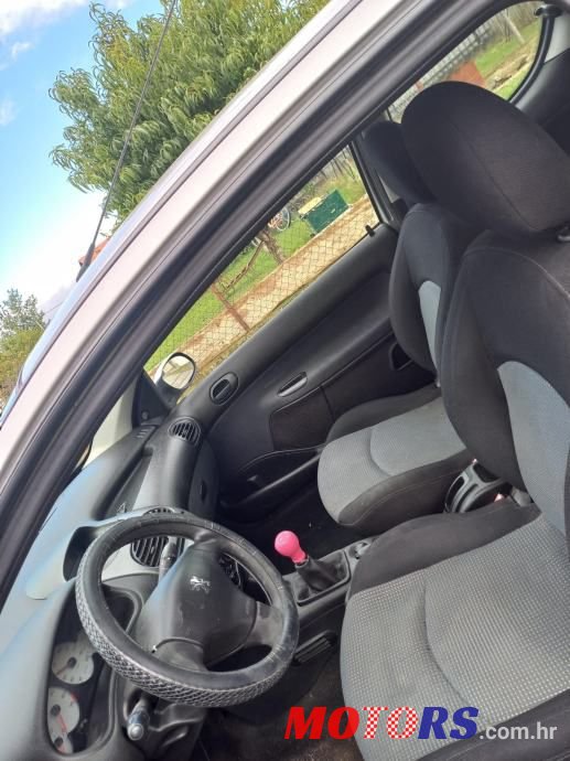 2004' Peugeot 206 photo #5