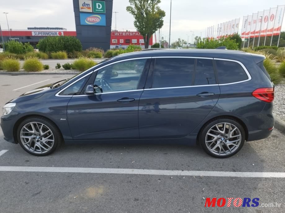 2016' BMW Serija 2 216D photo #4