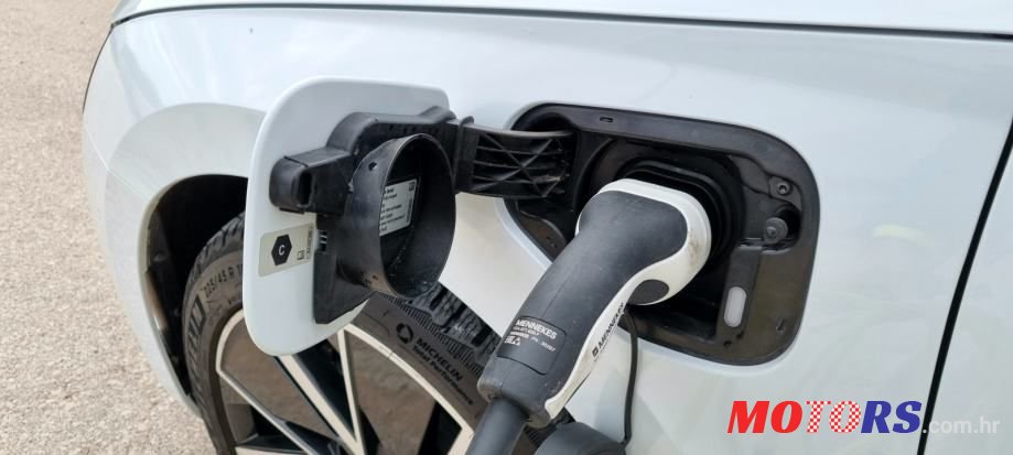 2021' Skoda Octavia Combi photo #1