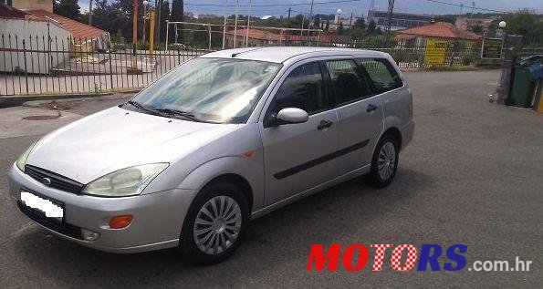 2000' Ford Focus Karavan photo #1