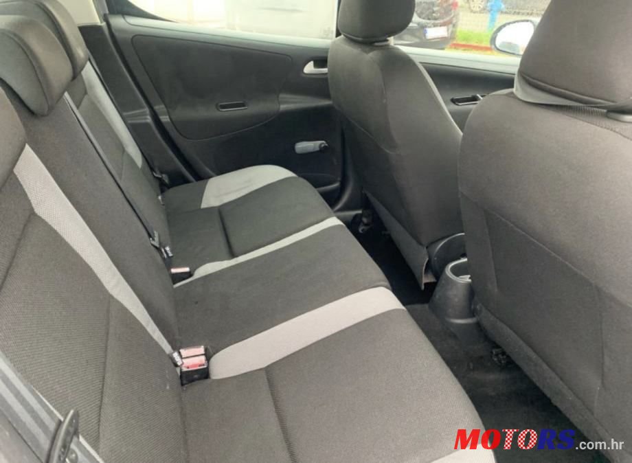 2009' Peugeot 207 1,4 photo #6