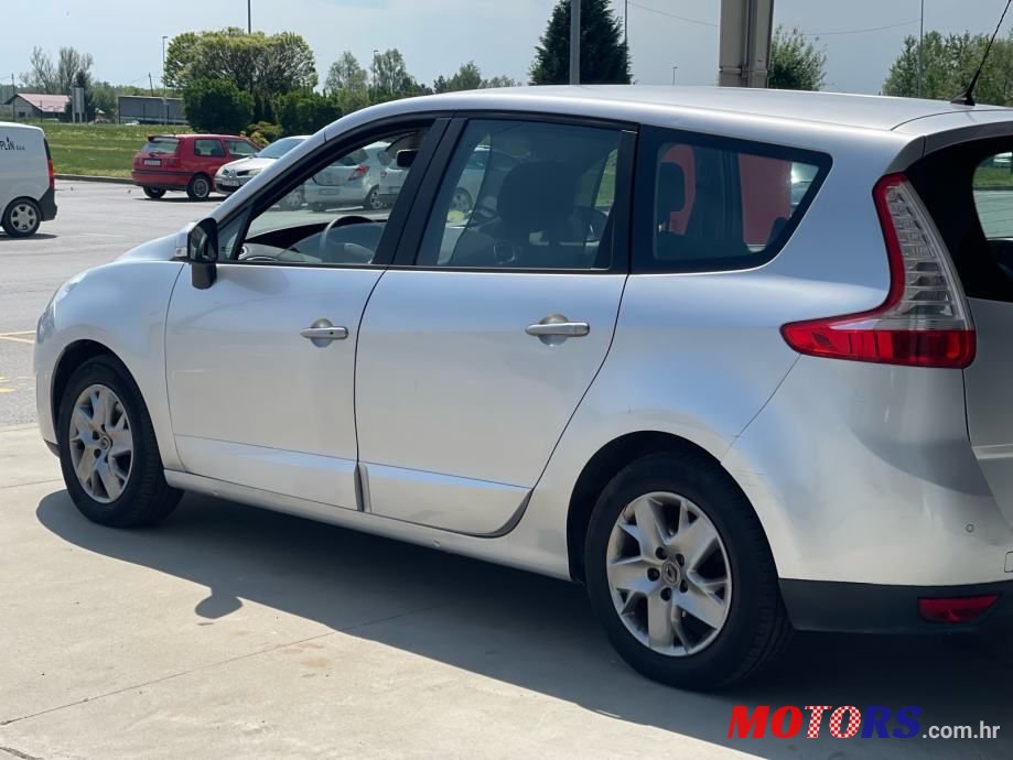 2012' Renault Grand Scenic 1,5 Dci photo #4