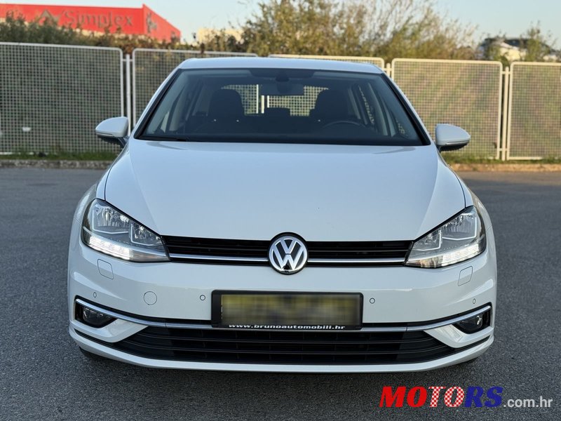 2017' Volkswagen Golf VII 1,6 Tdi Bmt photo #3