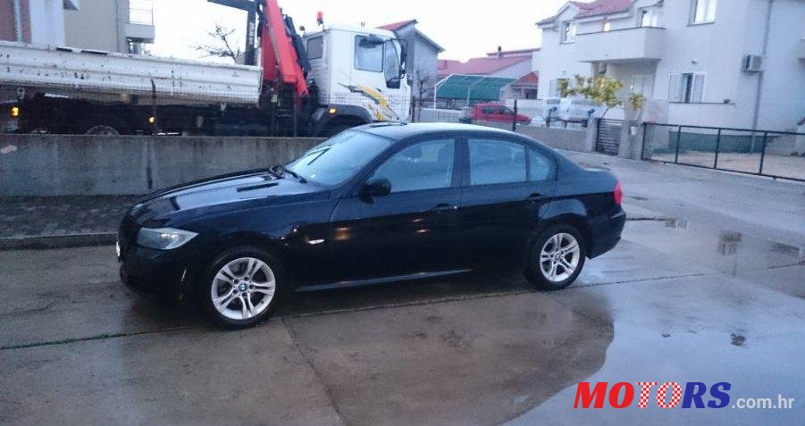 2011' BMW Serija 3 316D photo #1