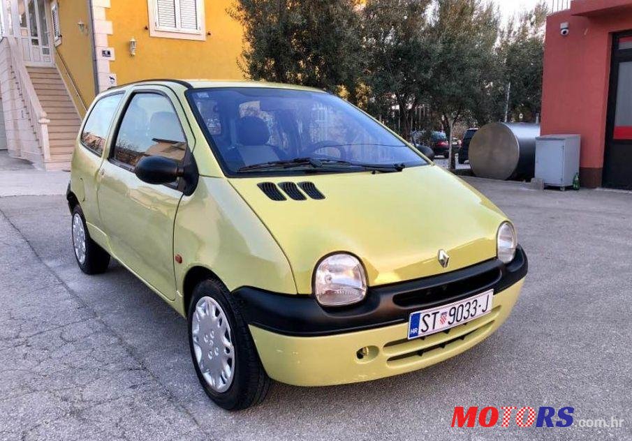 2002' Renault Twingo photo #1