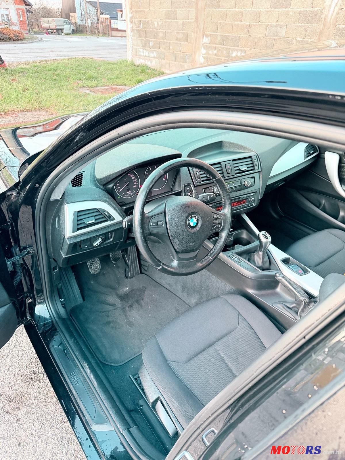 2013' BMW Serija 1 116D photo #6