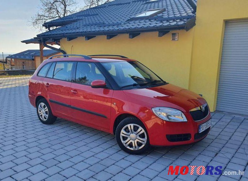 2009' Skoda Fabia Combi 1,4 Tdi Classic photo #1