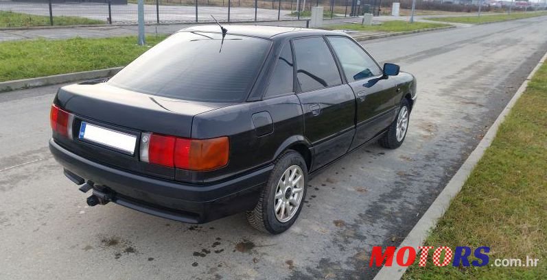 1990' Audi 80 1,6 Td photo #1