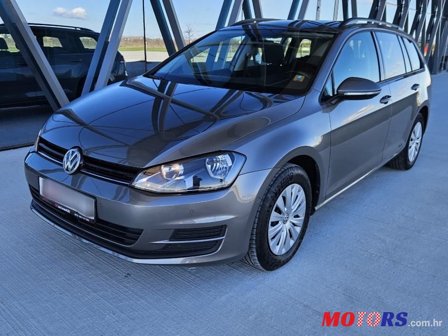 2017' Volkswagen Golf 7 1,6 Tdi photo #1