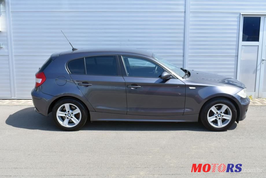 2005' BMW Serija 1 118D photo #2