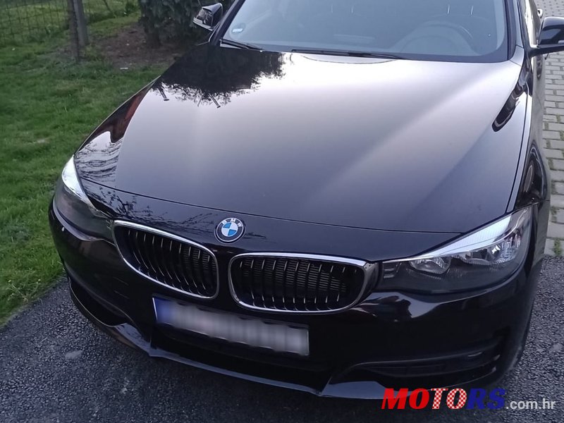 2016' BMW Serija 3 320D photo #1