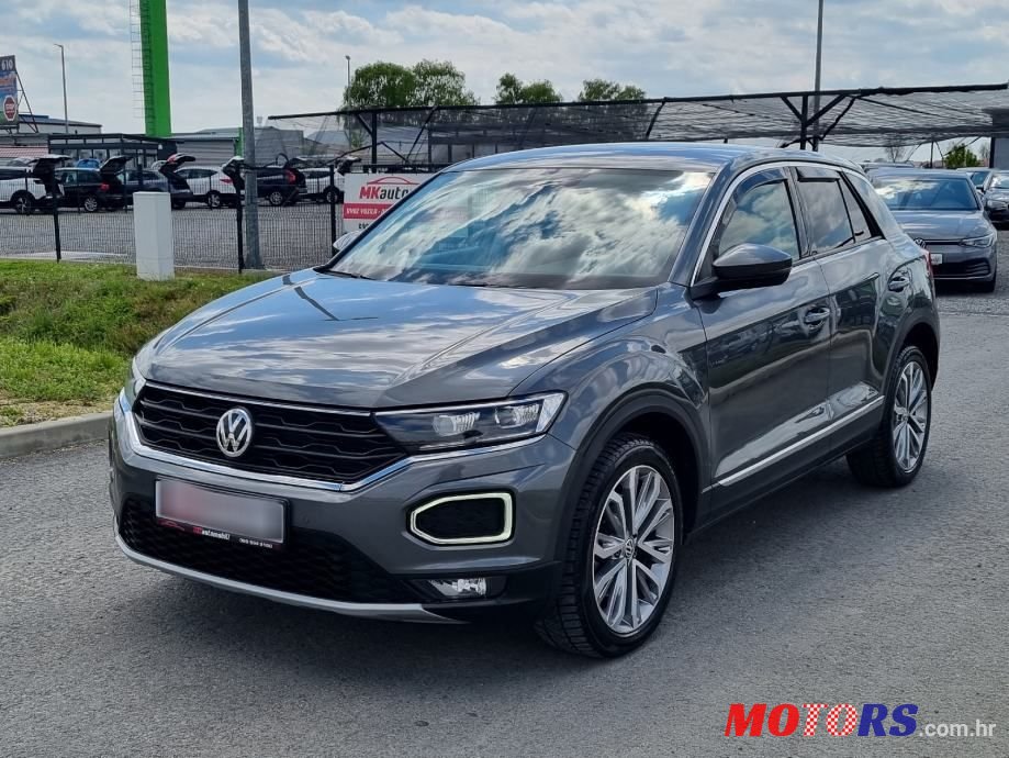 2018' Volkswagen T-Roc photo #1