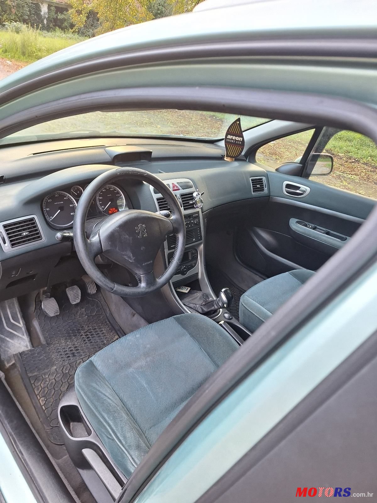 2003' Peugeot 307 Sw photo #6