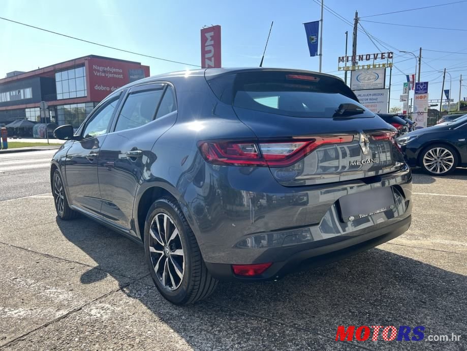 2016' Renault Megane Dci 90 photo #6