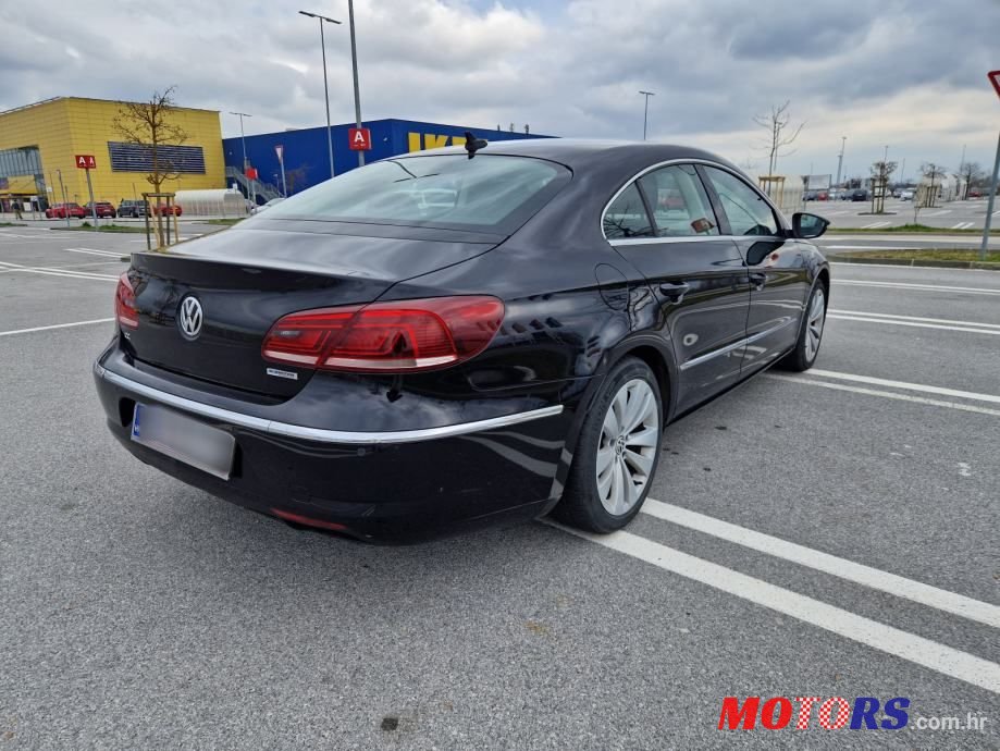 2012' Volkswagen Passat 2,0 Tdi Bmt photo #5