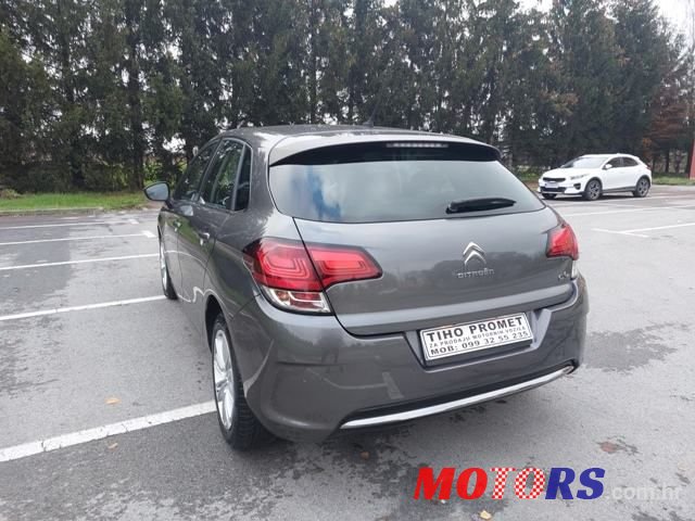 2016' Citroen C4 photo #4