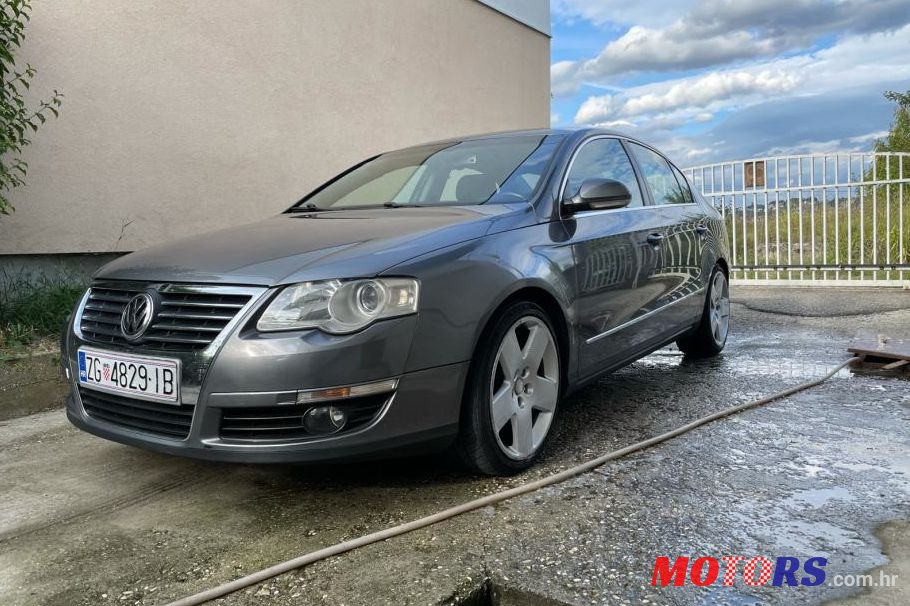 2005' Volkswagen Passat 2,0 Tdi photo #1