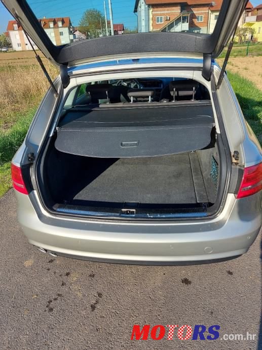 2013' Audi A4 Avant photo #6