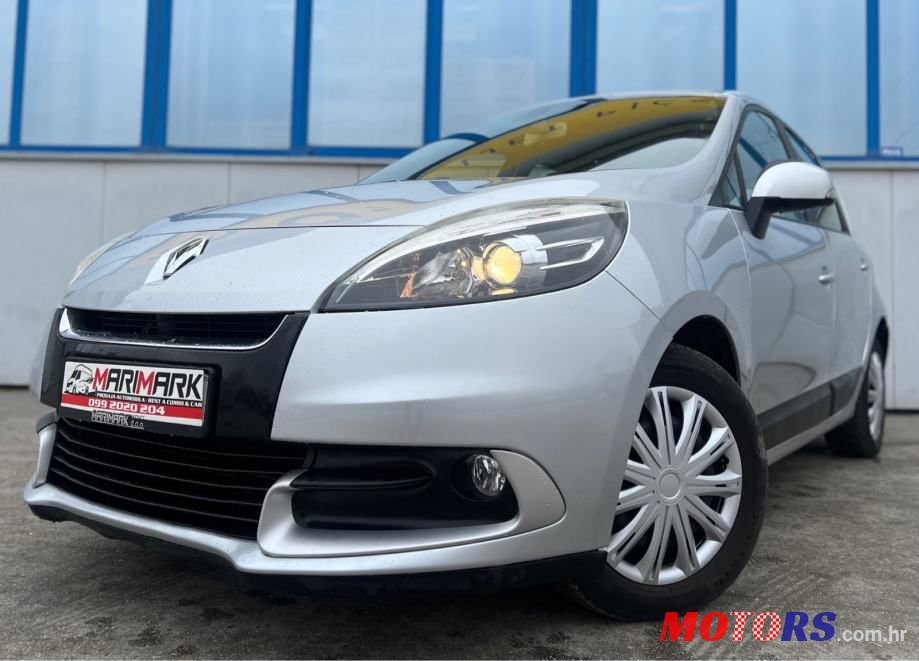 2012' Renault Scenic 1,5 Dci photo #1