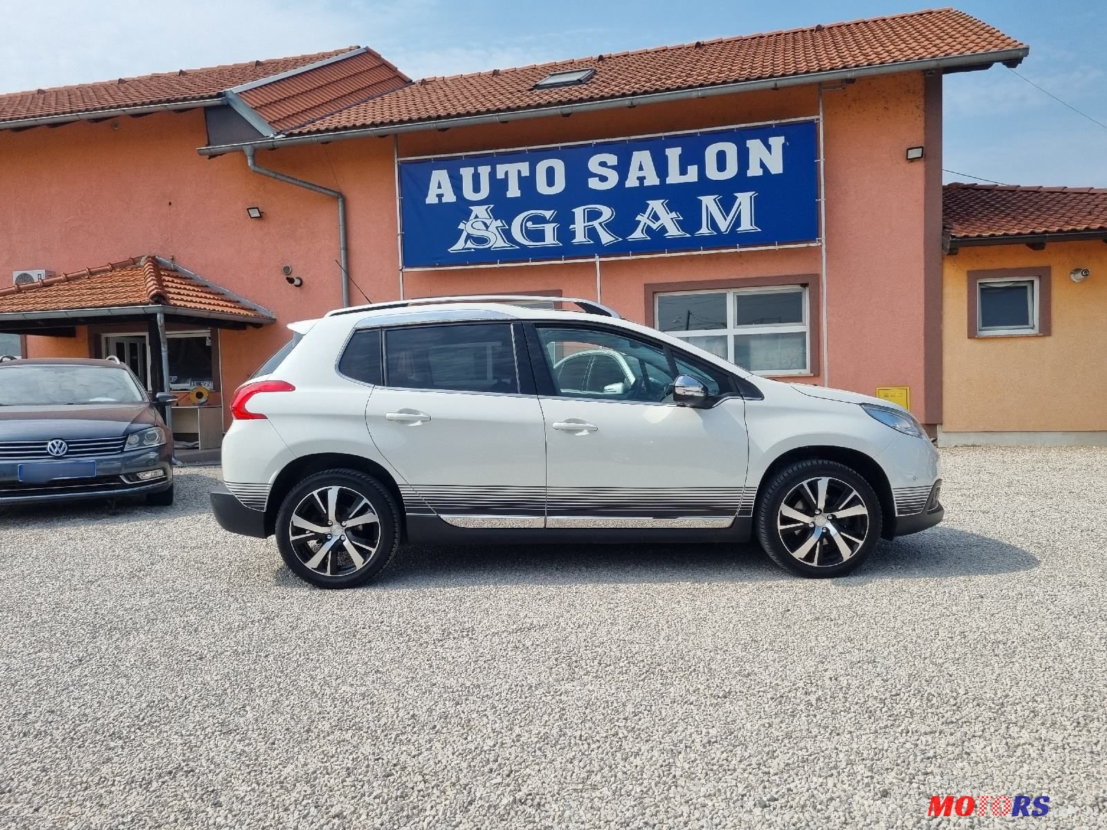 2013' Peugeot 2008 1,6 E-Hdi photo #5