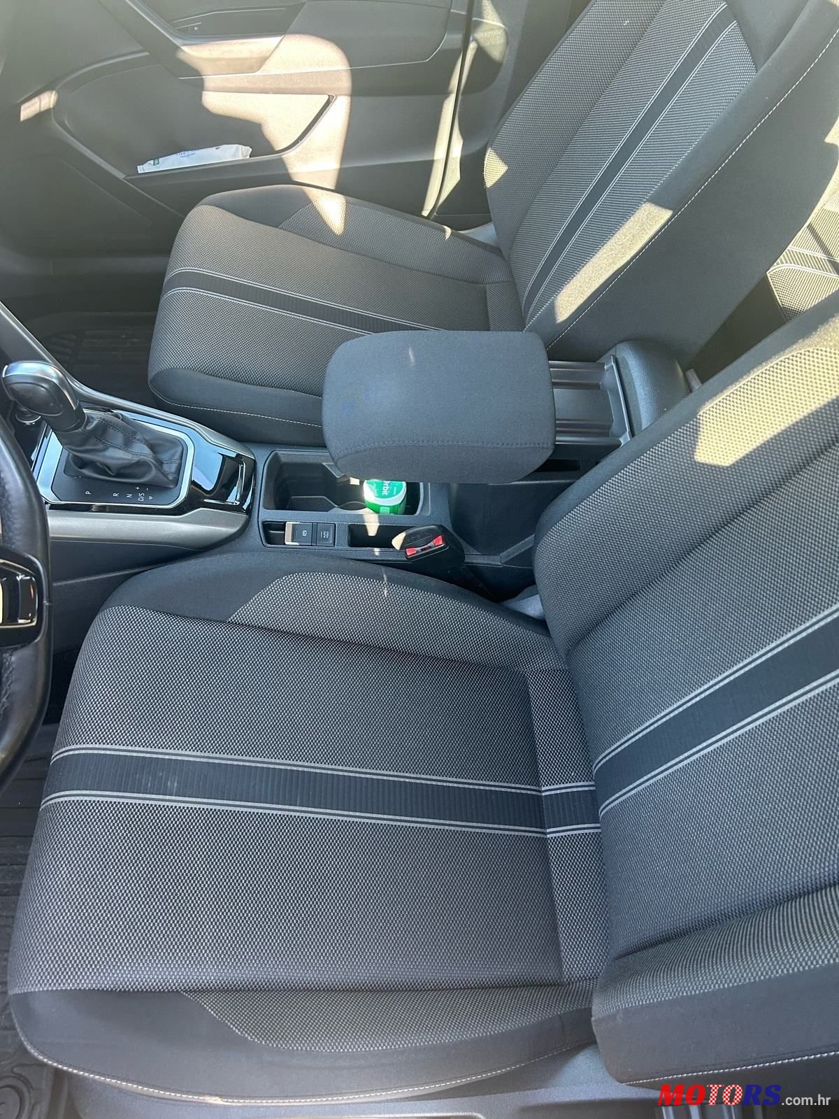 2020' Volkswagen T-Roc 2,0 Tdi photo #5