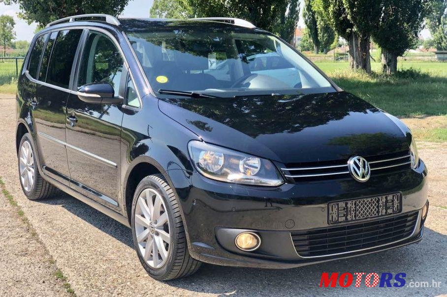 2012' Volkswagen Touran 2,0 Tdi photo #1