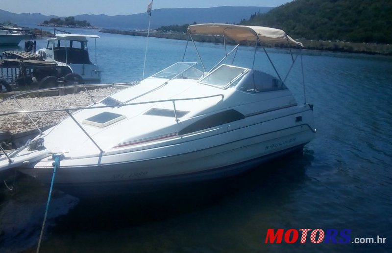 1990' Bayliner 2255 photo #1