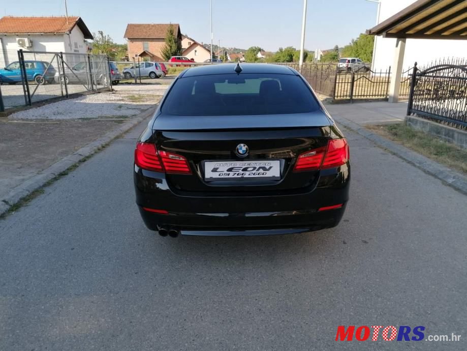 2011' BMW Serija 5 525D photo #6