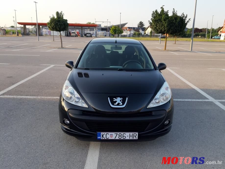 2009' Peugeot 206 1,1 photo #2