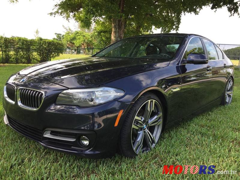 2015' BMW 5 Series photo #1