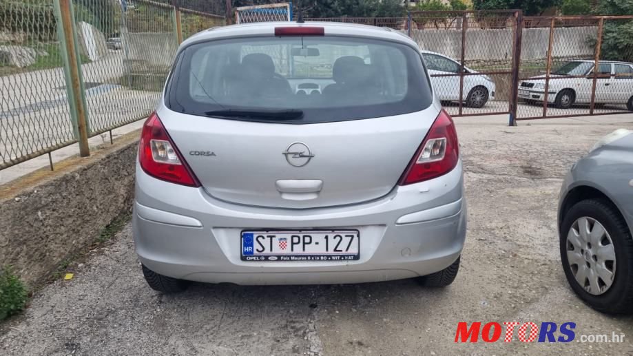 2010' Opel Corsa 1,3 Cdti photo #2
