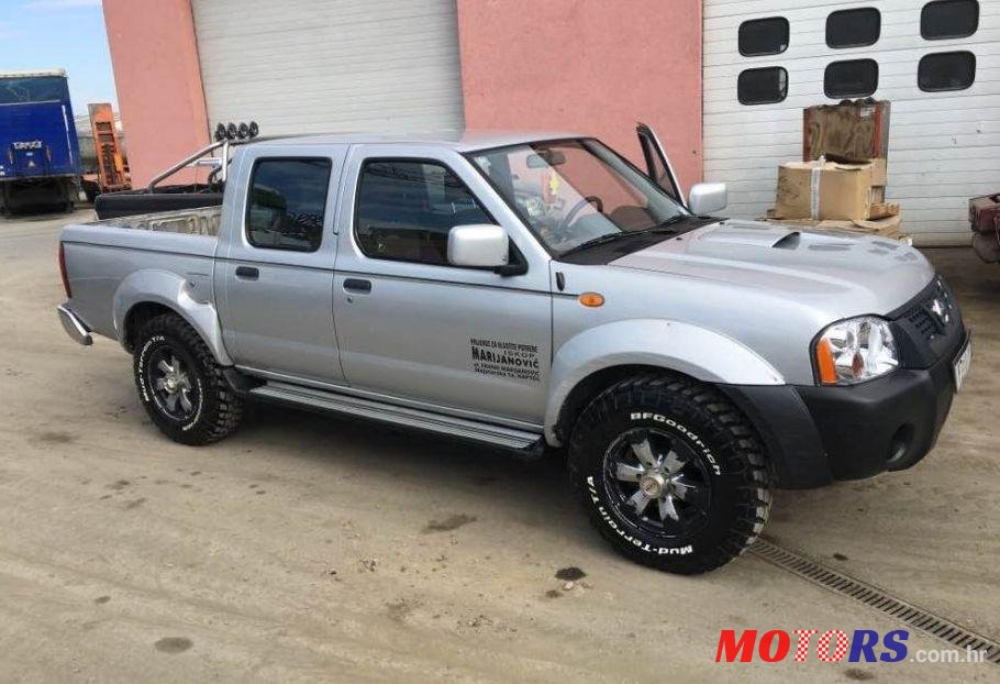 2005' Nissan Navara 2.5 Td photo #2