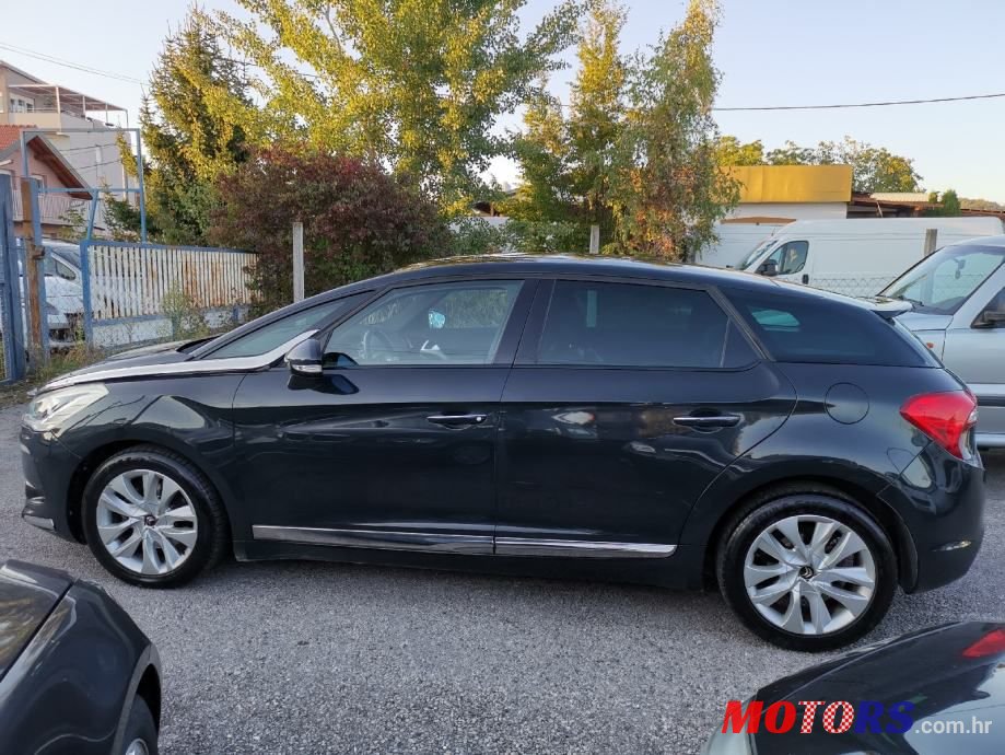 2012' Citroen DS5 1,6 E-Hdi photo #6