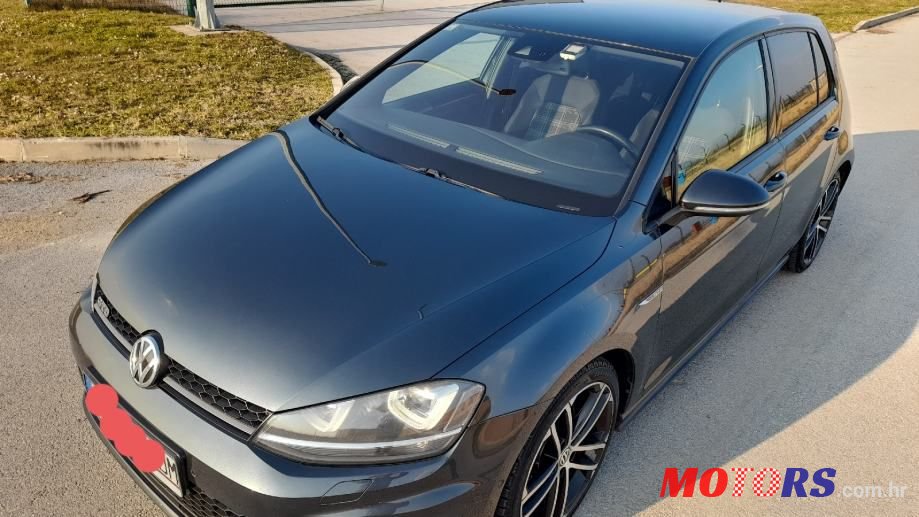 2013' Volkswagen Golf 7 2,0 Bmt photo #2